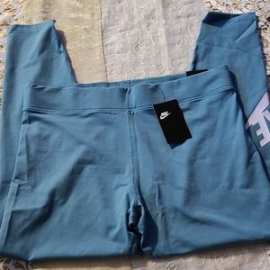 Nike XXL High-Waisted Leggings